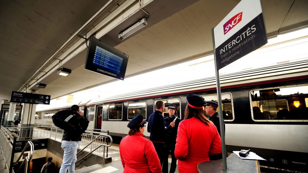 La SNCF candidate à sa propre succession sur les lignes Intercités